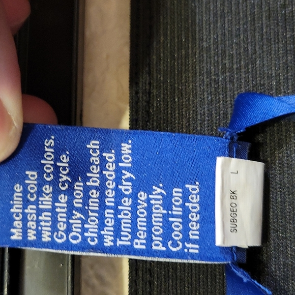 Womens casual pull on knee length skirt Size Large - Picture 5 of 6